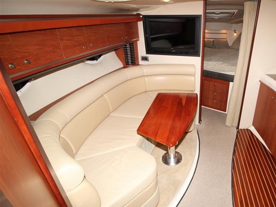 Monterey 350 / 370 Yacht (2007) for sale