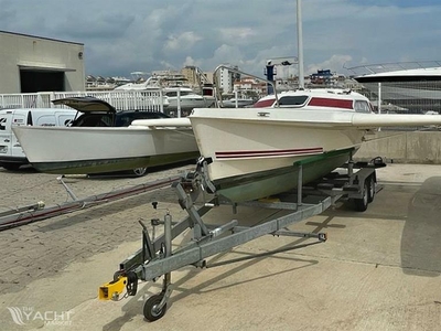 Quorning Boats Dragonfly 800 Swing Wing (1991) for sale
