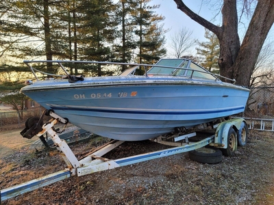 Sea Ray 18' Boat Located In Beavercreek, OH - Has Trailer