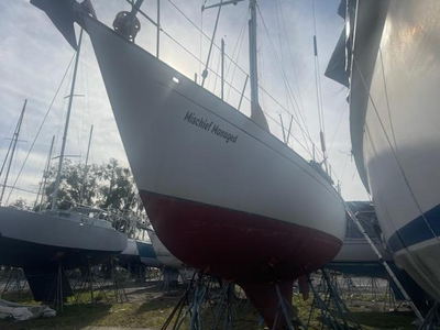 1977 Kelly Peterson 44 Managed Mischief | 44ft