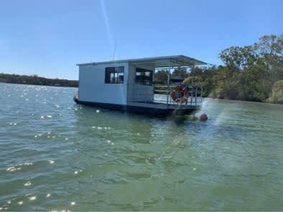 House Boat Party Pontoon