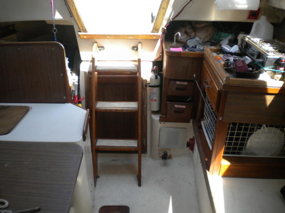 1977 catalina standard 27 sailboat for sale in Maryland