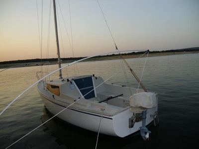 1981 Catalina 22 sailboat for sale in Texas