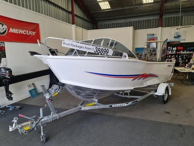 2022 Aquamaster 490 Runabout Deluxe
