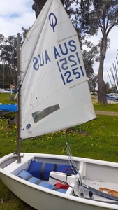 Optimist sailing boat for sale no 1251