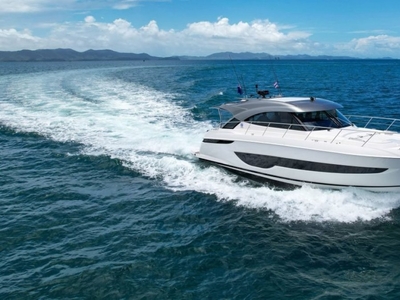 NEW Riviera 4600 Sport Yacht Platinum Edition 4600 Sport Yacht