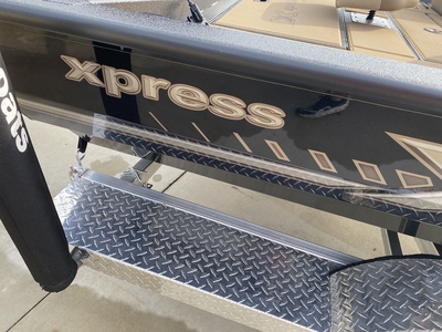 Xpress Boats H18 2024