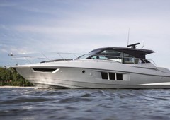 NEW CRUISERS YACHTS 46 CANTIUS CABRIOLET SPORTS YACHT