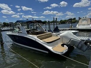 2021 Sea Ray 27' SDX 270 Outboard