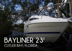 Bayliner 2355 Ciera Sunbridge