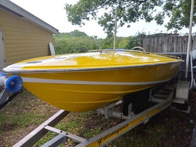 1966 Donzi Classic Sweet 16 powerboat for sale in Florida