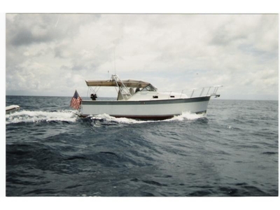 1989 Luhrs Alura powerboat for sale in Florida
