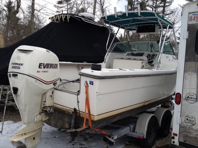 1989 Pursuit 2350 powerboat for sale in New Hampshire