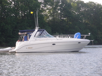 2000 RINKER 310 FIESTA VEE powerboat for sale in Maryland