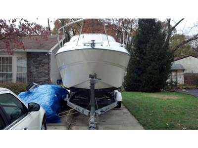 2002 Bayliner Ciera 2455 powerboat for sale in New Jersey