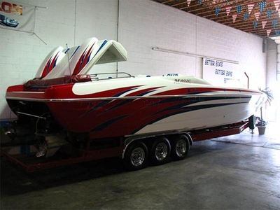 2005 Magic Cat powerboat for sale in Arizona