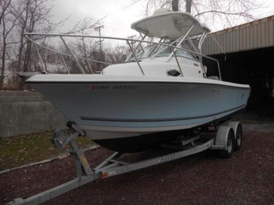 2006 Sailfish 218 WAC powerboat for sale in Rhode Island