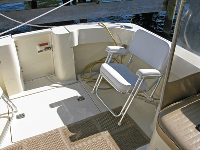 2008 Mainship Pilot 30 Sedan powerboat for sale in Alabama