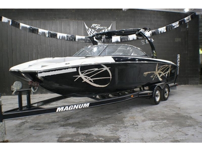 2009 Tige RZ4 powerboat for sale in Texas
