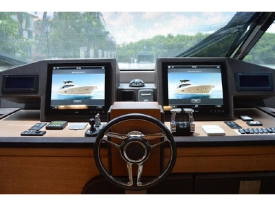 2014 Monte Carlo Yacht powerboat for sale in Florida