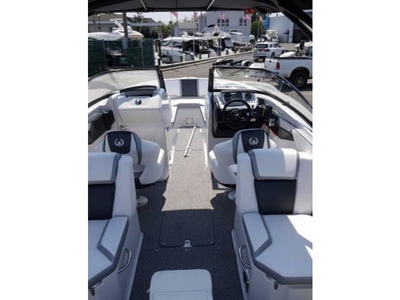 2016 Scarab 255 HO powerboat for sale in New York