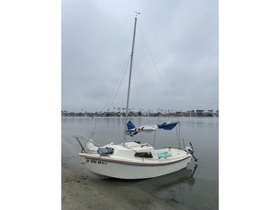 1986 West Wight Potter 15 sailboat for sale in California