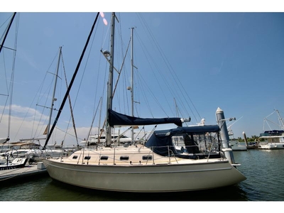 2004 Island Packet 370 sailboat for sale in South Carolina