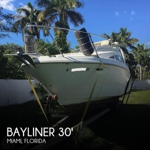 2000 Bayliner 2855 LX Ciera Sunbridge in North Miami Beach, FL