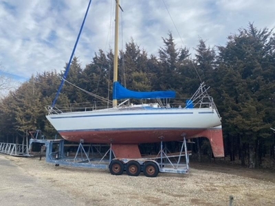 1978 Yamaha 36 sailboat for sale in Kansas