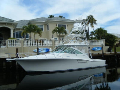 2008 Cabo Express powerboat for sale in Florida