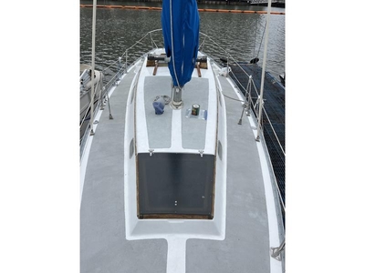 76 Columbia 32 sailboat for sale in Wisconsin
