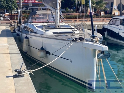 Dufour Yachts 520