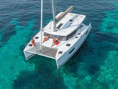 FOUNTAINE PAJOT LUCIA 40 (2019) for sale