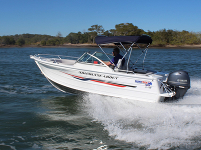QUINTREX 481 CRUISEABOUT Pro Pack powered by the Yamaha F70 HP