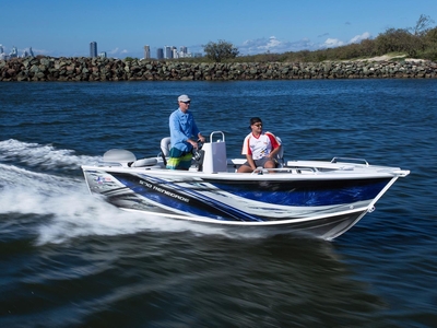 Quintrex 570 Renegade CC(Centre Console) + Yamaha F130hp 4-Stroke - Pack 4 for sale online prices