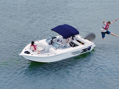 Quintrex 590 Cruiseabout Comfort Pack with Yamaha F150HP 4-Stroke