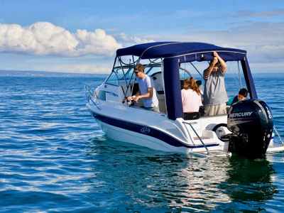 REVIVAL BOATS R590 WeekEnder Edition
