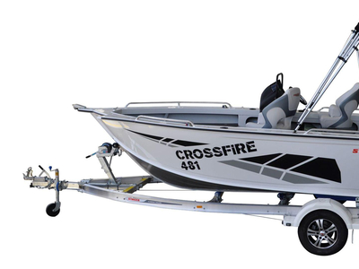 Stacer 481 Crossfire Side Console - The Perfect Hybrid Bowrider x Fishing Platform