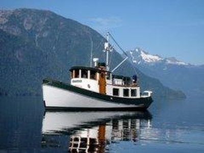 37' 1988 Lord Nelson Victory Tug