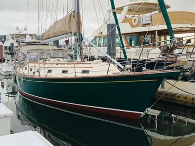 44' 1992 Island Packet 44 Cutter Rig
