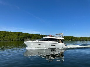 2011 Sealine F42 | 44ft