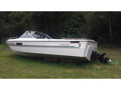 1981 Viking 2200 powerboat for sale in Florida