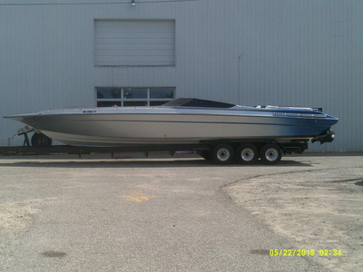 1989 FOUNTAIN 36 FEVER powerboat for sale in Indiana