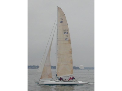 1991 Warren Mutihull Designs Warren 27 sailboat for sale in Massachusetts