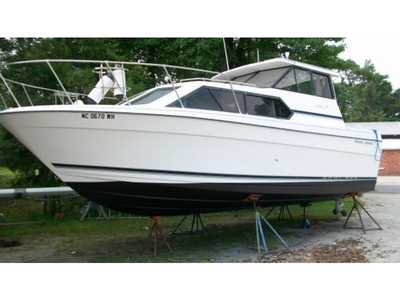 1995 Bayliner 2859 Classic Cruiser powerboat for sale in New York