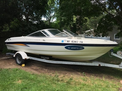 2004 Bayliner 205 Bowrider powerboat for sale in New York