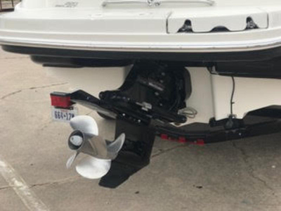 2005 Sea Ray 220 Select powerboat for sale in Texas