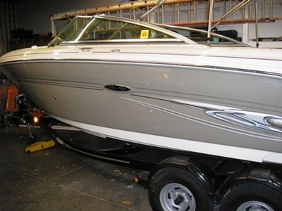 2006 Sea Ray 220 Select powerboat for sale in Illinois