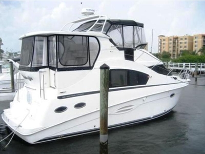 2006 Silverton 35 Convertible powerboat for sale in Florida