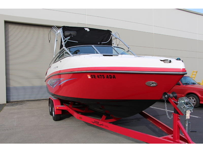 2007 Rinker Captiva 246 Bowrider R powerboat for sale in Oregon